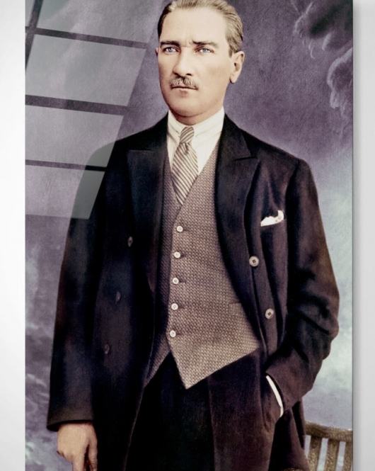 Atatürk Cam Tablo