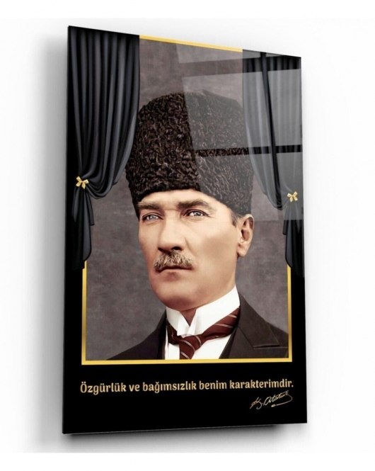 Atatürk Cam Tablo