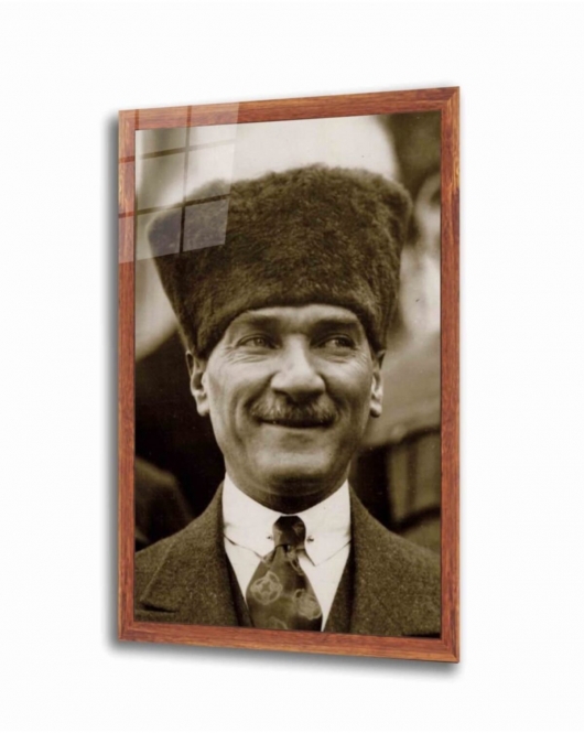 Atatürk Cam Tablo