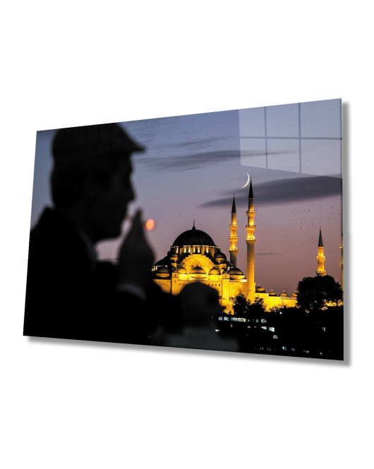 Şapkalı Adam Ve Camii Cam Tablo