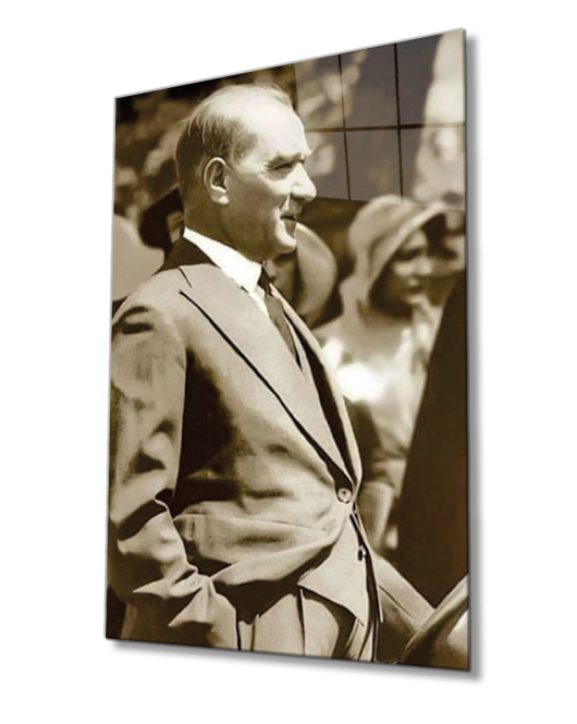 Atatürk Cam Tablo