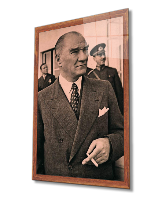 Atatürk Cam Tablo