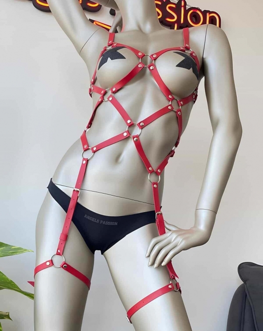 Kırmızı Deri Vücut Harness