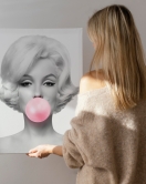 Marilyn Monroe Pembe Kabarcık Sakızlı Dekoratif Kanvas Tablo-5108-3