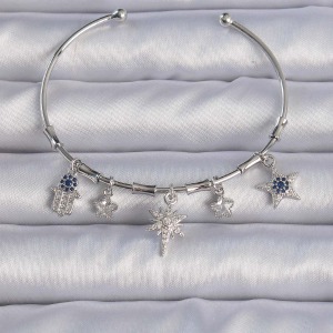 Pirinç Gümüş Renk Zirkon Taşlı Kutup Yıldızı Figürlü Charm Bileklik