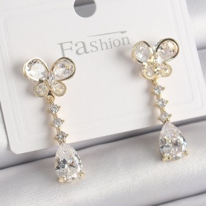 Pirinç Gold Renk Zirkon Taşlı Kelebek Model Sallantı Damla Zirkon Taş Kadın Küpe