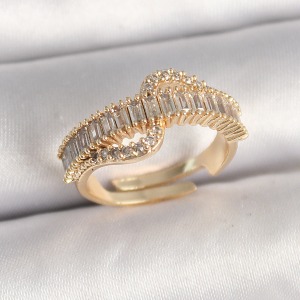 Pirinç Gold Renk Su Yolu Zirkon Taşlı Ayarlanabilir Model Kadın Yüzük