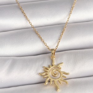 316L Çelik Gold Renk Zincir Zirkon Taş Detaylı Güneş Model Kadın Kolye