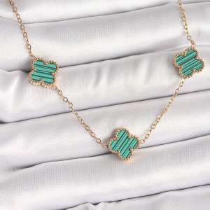 316L Çelik Gold Renk Zincir Yeşil Yonca Model Kadın Kolye