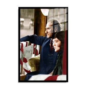 Atatürk Cam Tablo 32