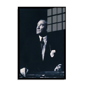 Atatürk Cam Tablo 133