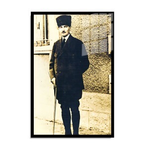Atatürk Cam Tablo 168