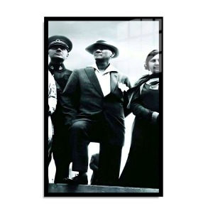 Atatürk Cam Tablo 34