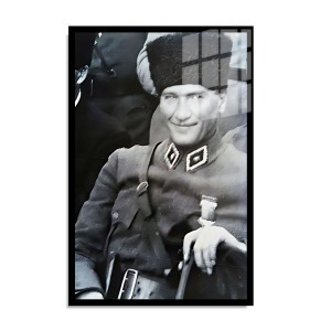 Atatürk Cam Tablo 101