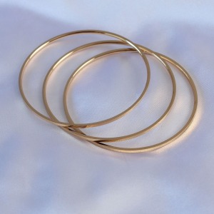 316L Çelik Gold Renk Ajda Model Kadın 65 mm Bilezik