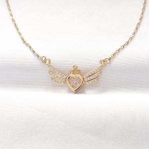316L Çelik Gold Renk Zirkon Taşlı Kalpli Kanat Kolye