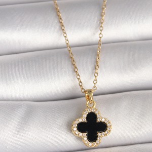 316L Çelik Gold Renk Zincir Zirkon Taşlı Yonca Model Kadın Kolye