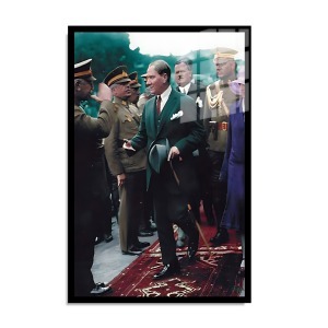 Atatürk Cam Tablo 185