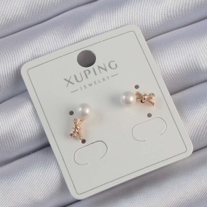 Xuping Rose Renk Zirkon Taşlı İncili Minimal Fiyonk Küpe