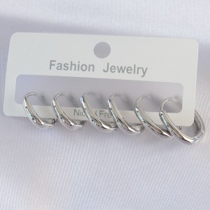Pirinç Gümüş Renk Oval Küpe Seti