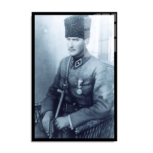 Atatürk Cam Tablo 158