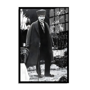 Atatürk Cam Tablo 44