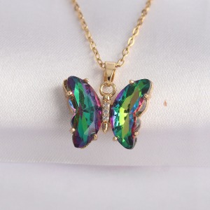 316L Çelik Zincir Altın Renk Zincir Yeşil Kelebek Model Renkli Zirkon Taşlı Kolye