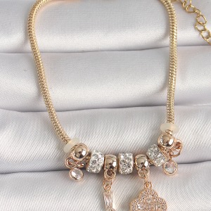 Pirinç Gold Renk Zincir Sallantı Zirkon Taşlı Yonca Figür Kadın Bileklik