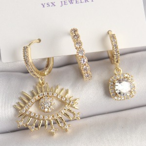 Pirinç Gold Renk Sallantı Zirkon Taşlı Göz Model 3'Lü Kadın Kombin Küpe