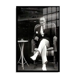 Atatürk Cam Tablo 105