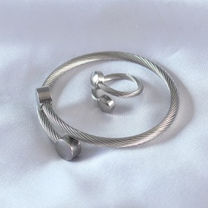 Çelik Gümüş Renk Sıkı Burgu Model Erkek Bileklik Yüzük Seti