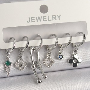 Pirinç Gümüş Renk Zirkon Taşlı Çoklu Figür Kadın Küpe Seti