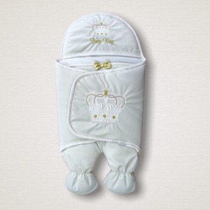 Yenidoğan King Baby Taç Nakışlı Ayaklı Erkek Bebek Kundak