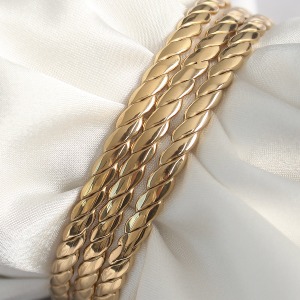 316L Çelik Gold Renk 60 mm Burma Ajda Model Kadın Bileklik