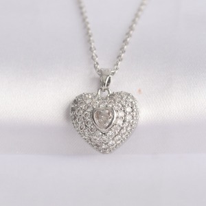 316L Çelik Zincir Gümüş Renk Zirkon Taşlı Kalp Kolye