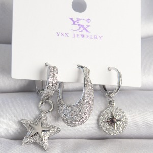 Pirinç Gümüş Renk Zirkon Taşlı Yıldız Model Kutup Yıldız İşleme Detay 3'Lü Kadın Kombin Küpe