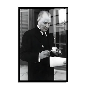 Atatürk Cam Tablo 83