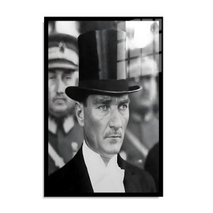 Atatürk Cam Tablo 38