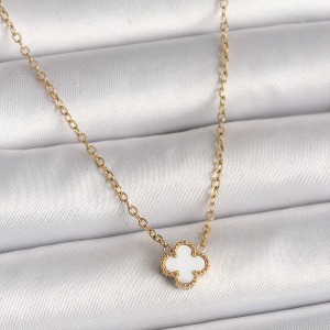 316L Çelik Gold Renk Beyaz Yonca Model Kadın Kolye