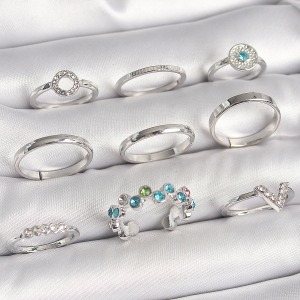 Pirinç Gümüş Renk Renkli Zirkon Taşlı Kadın Yüzük Kombini