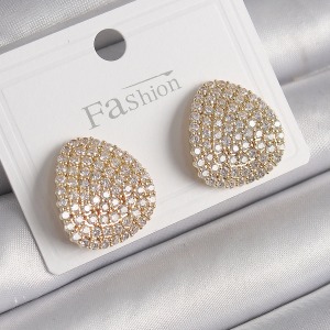 Pirinç Gold Renk Zirkon Taşlı Plaka Model Kadın Küpe