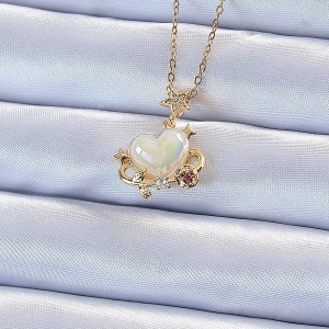 316L Çelik Zincir Altın Renk Zirkon Taşlı Gezegen Görünümlü Kalp Kolye