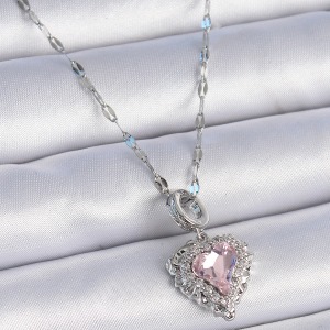 316L Çelik Zincir Gümüş Renk Zirkon Taşlı Kalp Model Kadın Kolye