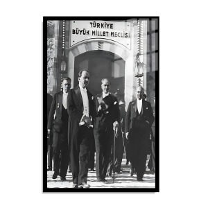 Atatürk Cam Tablo 82