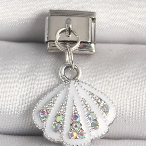 316L Çelik Gümüş Renk Zirkon Taşlı Deniz Kabuğu Model Nomination Charm