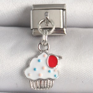 316L Çelik Gümüş Renk Beyaz Kupkek Model Nomination Charm