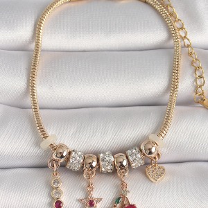 Pirinç Gold Renk Zincir Sallantı Zirkon Taşlı Kiraz Figür Kalp Detay Kadın Bileklik