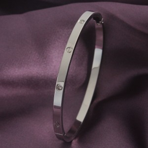 Çelik Gümüş Renk Zirkon Taş Detay Kadın Kelepçe