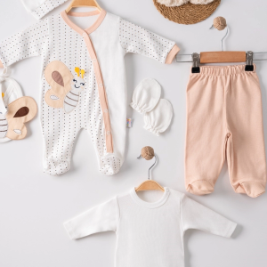 3 Ay Kelebek Nakış Tulumlu Erkek Bebek 5'li Set Kahverengi