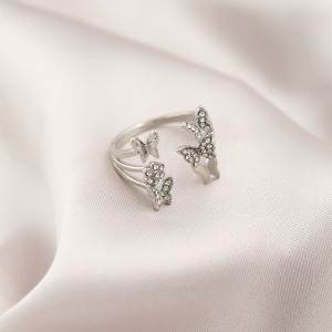 Gümüş Renk Metal Kelebek Model Kadın Yüzük